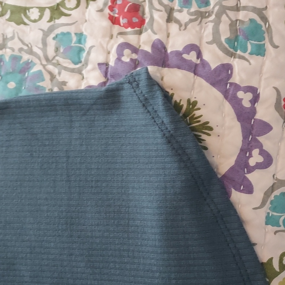 NWOT Gray Ribbed Tee - Picture 3 of 3